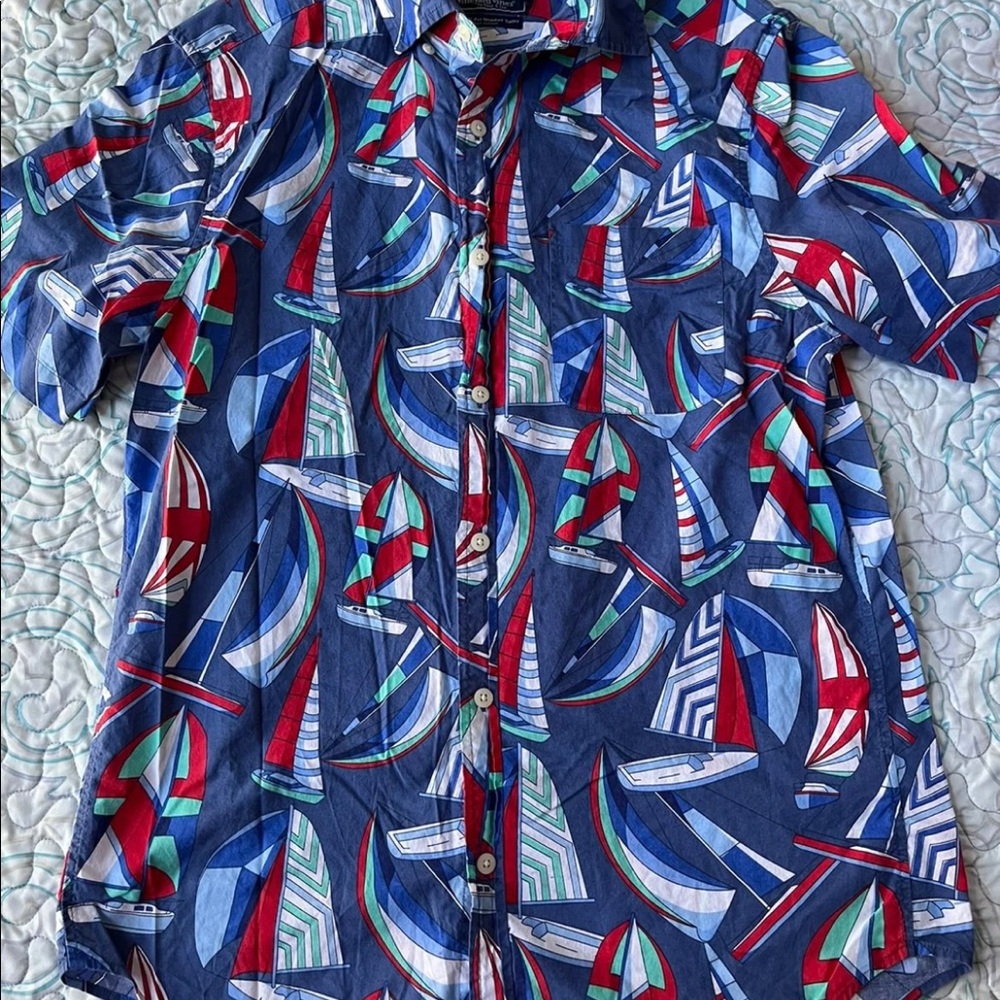 Vineyard Vine size small